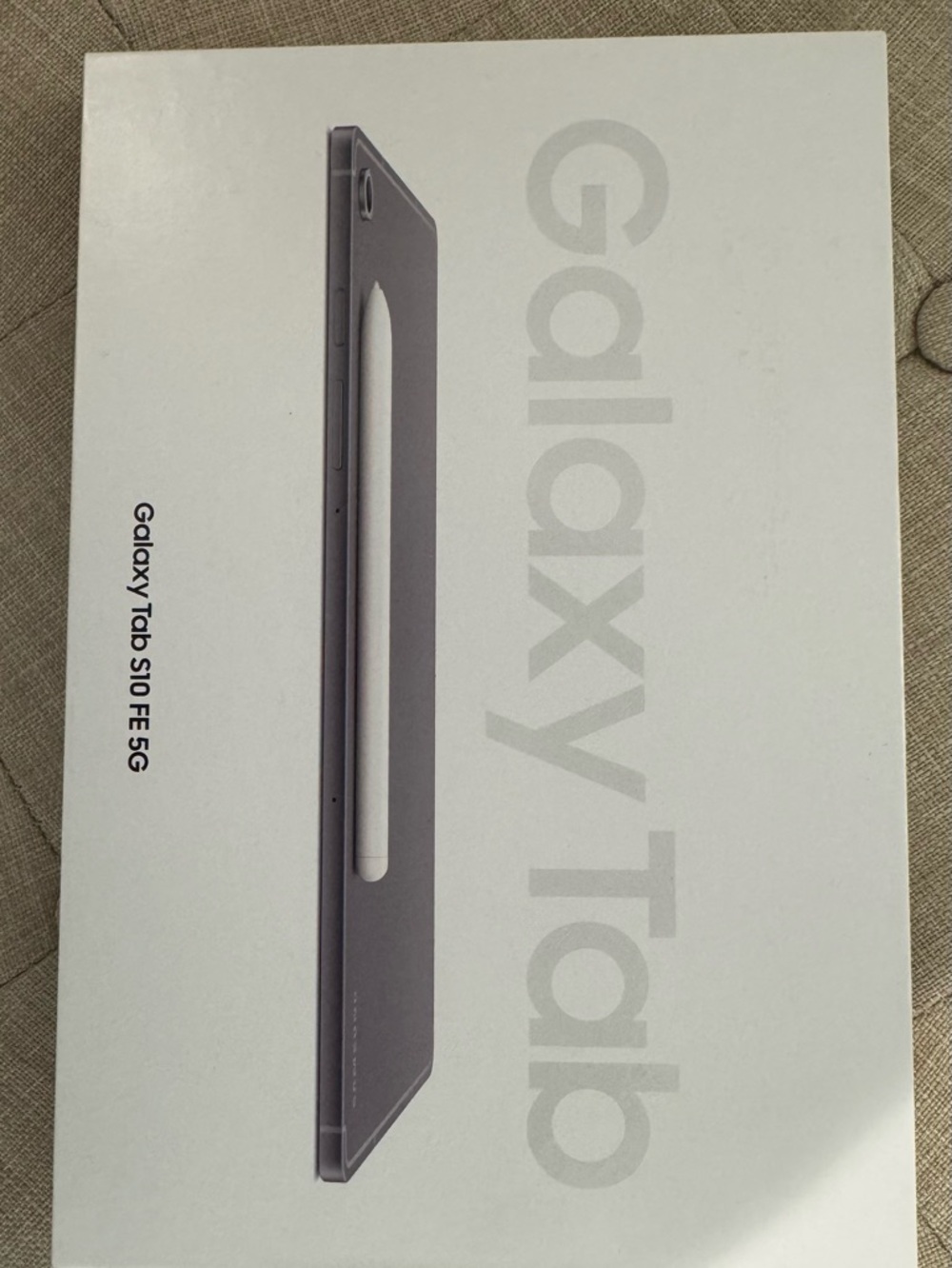 Samsung Galaxy Tab S10 FE 5G in Gray with White S Pen - NEW